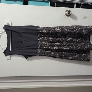 Columbia palm dress